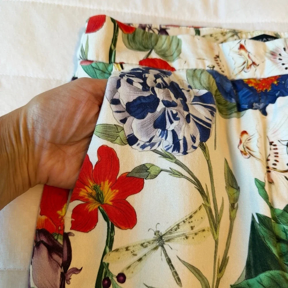 2/$30 Zara Multicolor Vibrant Floral Cropped Pants Artsy